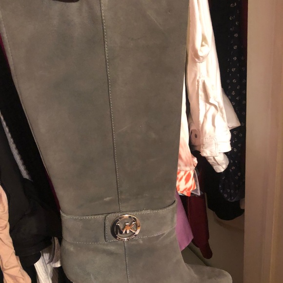 Michael Kors barely use, over the knee boots - Picture 3 of 3